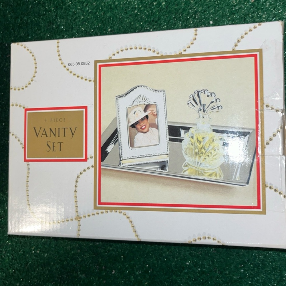 3 Piece Vintage Silver Plated Vanity Set Open Box - Silver Plating Is Tarnished*